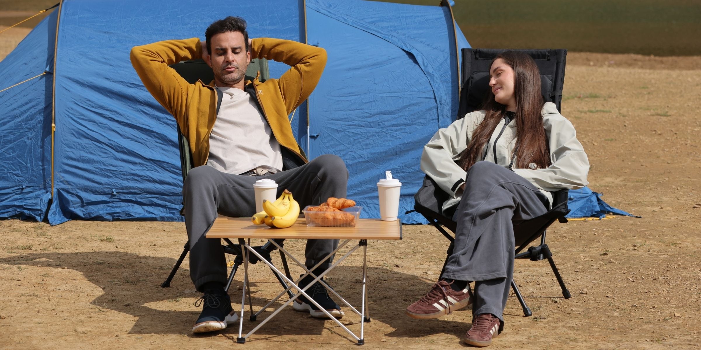 Outdoor Set Season with Wildhiker RestAngle chairs