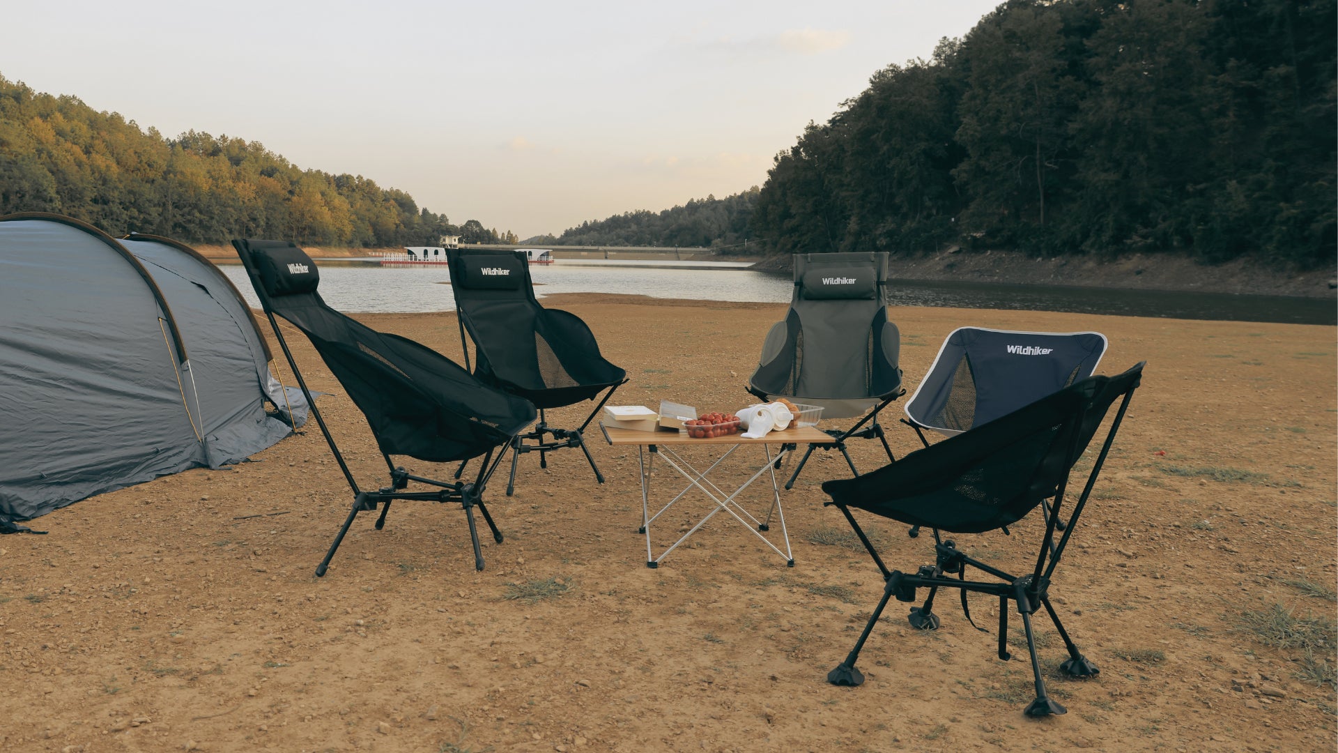 Group Outdoors with Wildhiker RestAngle chairs